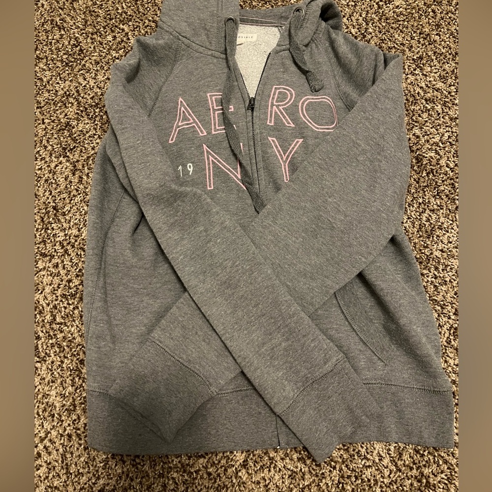 Light grey Aeropostale zip up